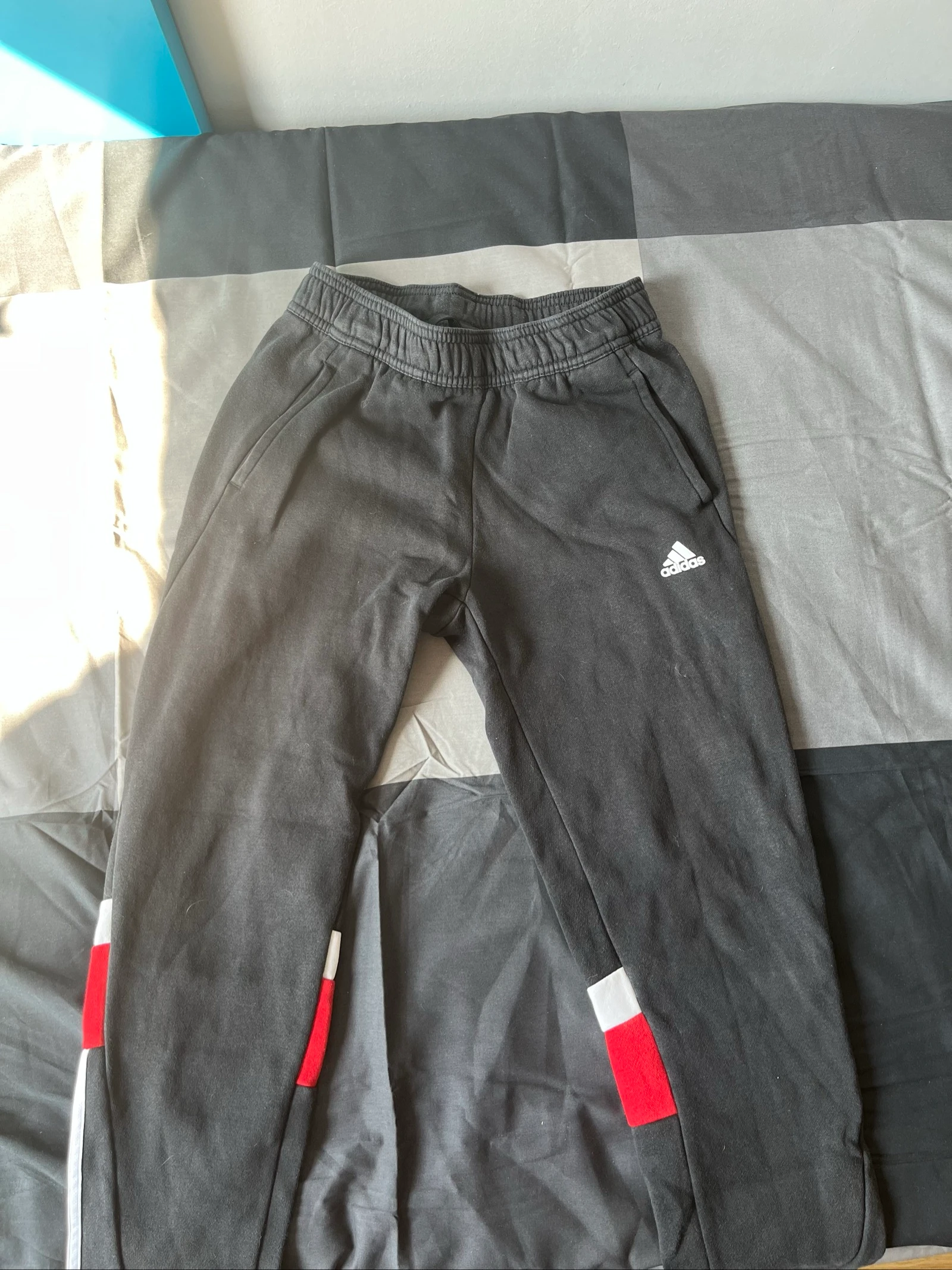 Lange Adidas-broeken - Maat 11-12 jaar - – photo 2
